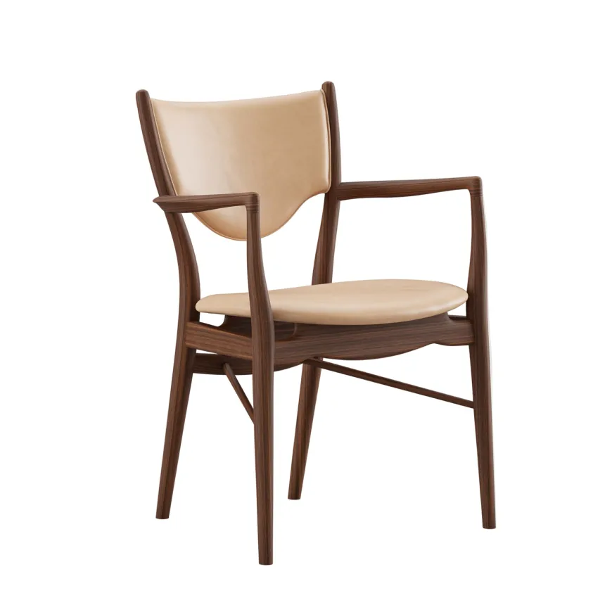 46 Armchair, valnød af Finn Juhl