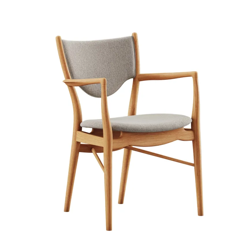 46 Armchair, valnød af Finn Juhl