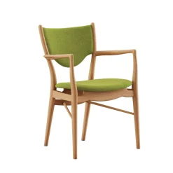 46 Armchair, valnød af Finn Juhl