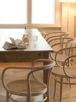 209 Armstol, bøg fra Thonet