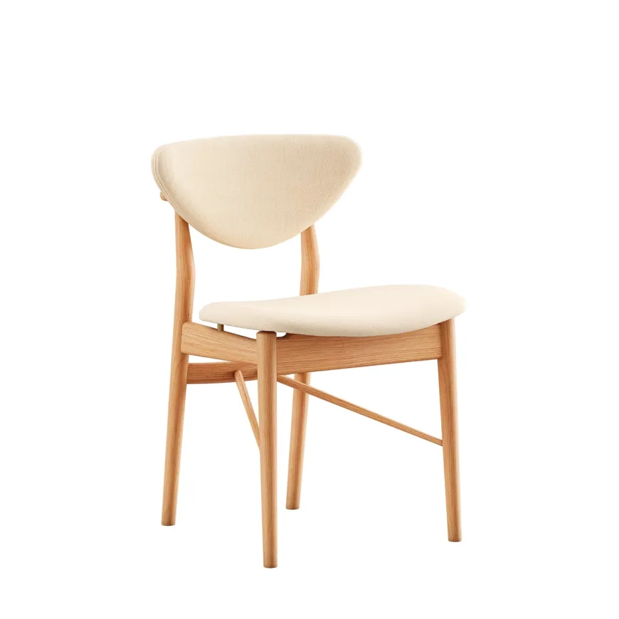 108 Chair, valnød af Finn Juhl