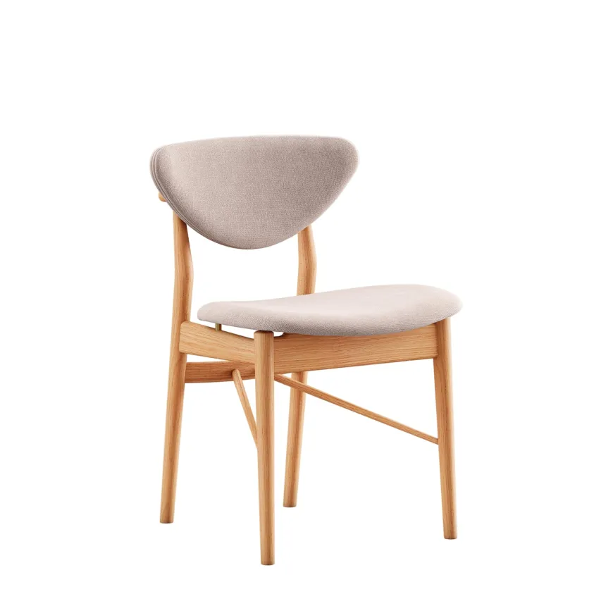 108 Chair, valnød af Finn Juhl