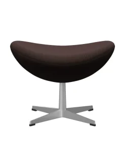 3127 Fodskammel til Ægget af Arne Jacobsen stofgr. 1