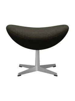 3127 Fodskammel til Ægget af Arne Jacobsen stofgr. 2