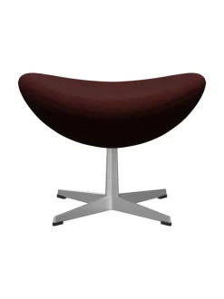 3127 Fodskammel til Ægget af Arne Jacobsen stofgr. 2