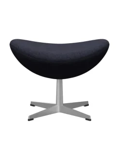 3127 Fodskammel til Ægget af Arne Jacobsen stofgr. 2