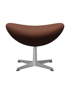 3127 Fodskammel til Ægget af Arne Jacobsen stofgr. 2