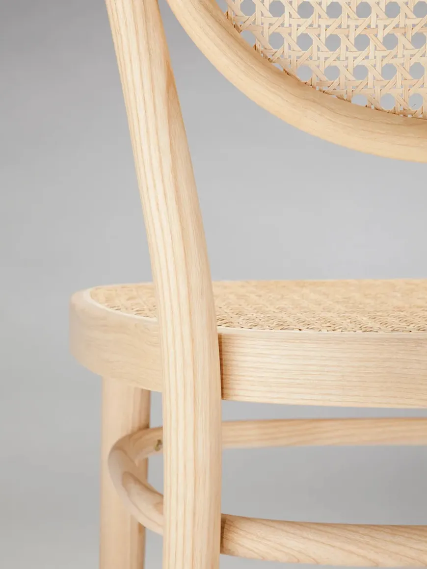 215 R Spisebordsstol, ask fra Thonet