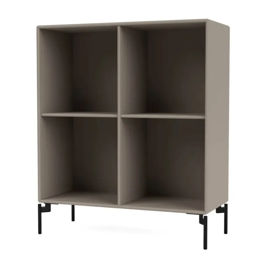 1112 reol inkl. sokkel fra Montana