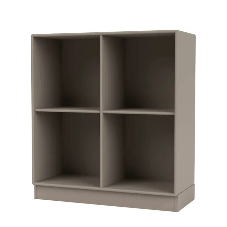 1112 reol inkl. sokkel fra Montana