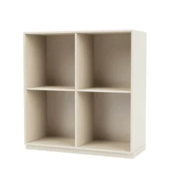 1112 reol inkl. sokkel fra Montana