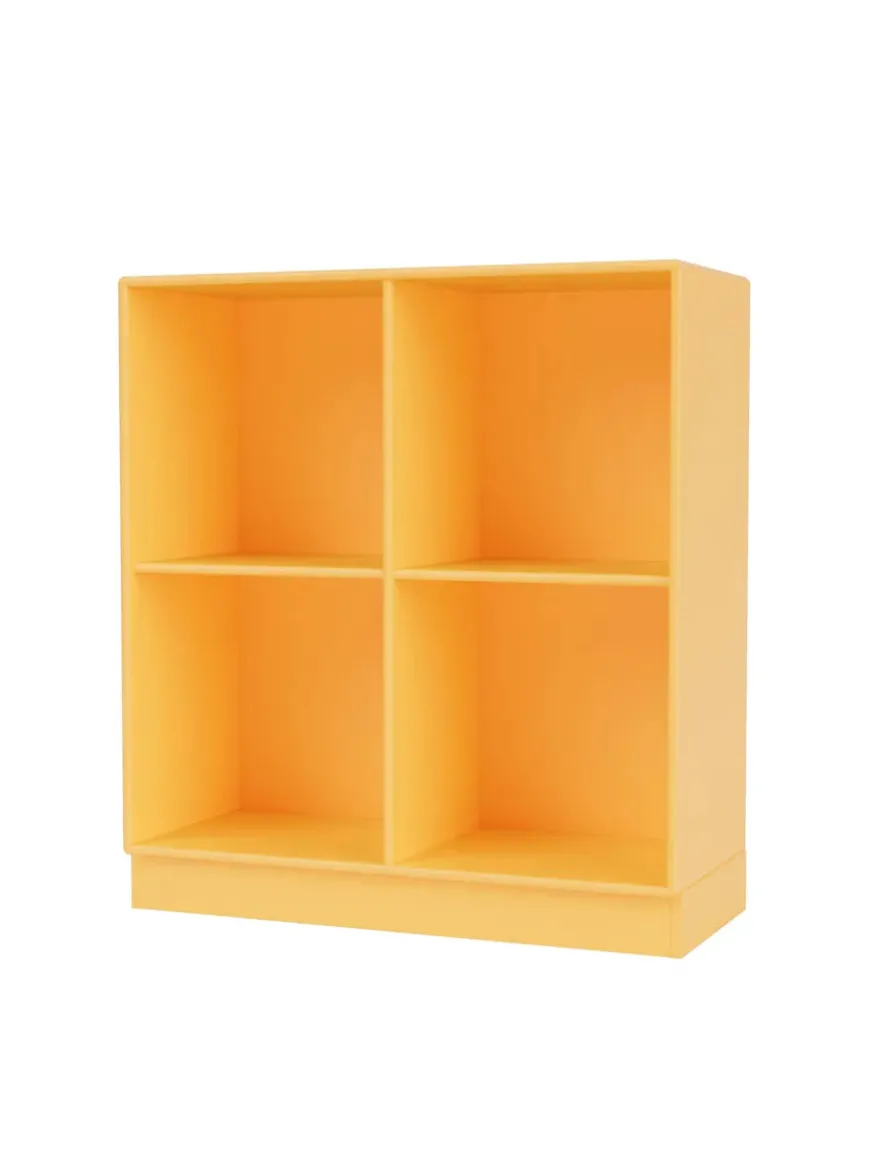 1112 reol inkl. sokkel fra Montana