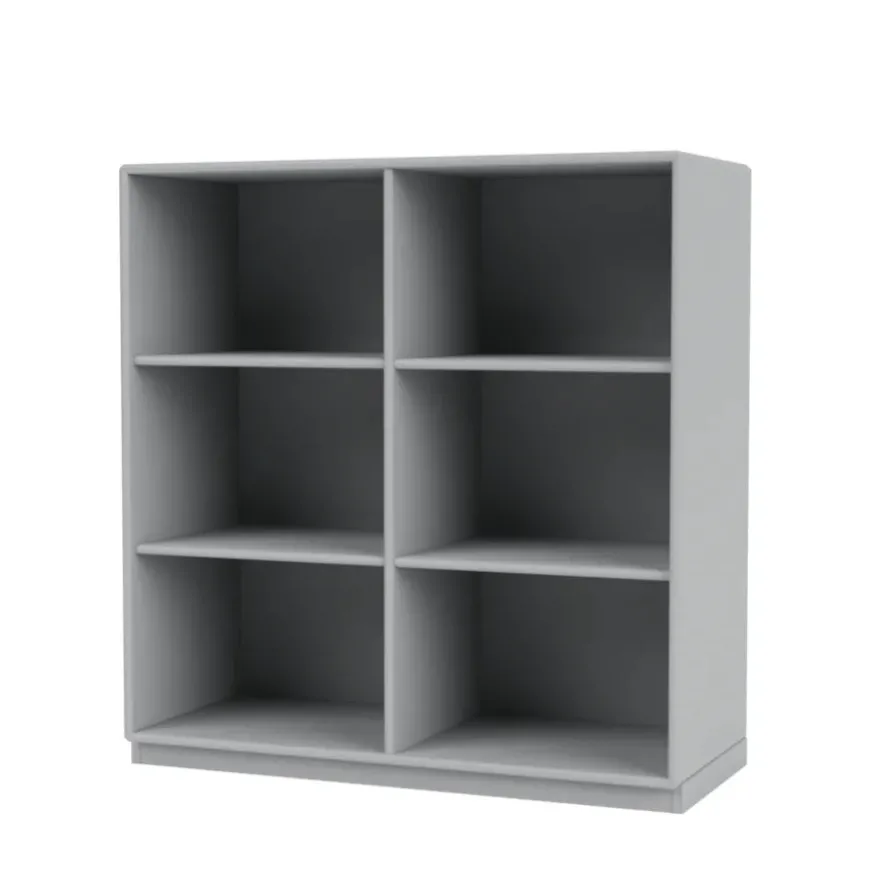 1113 reol inkl. sokkel fra Montana