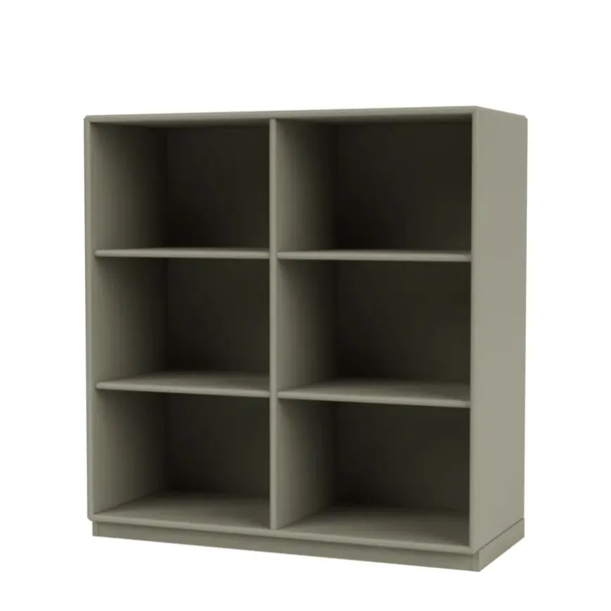 1113 reol inkl. sokkel fra Montana