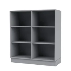 1113 reol inkl. sokkel fra Montana