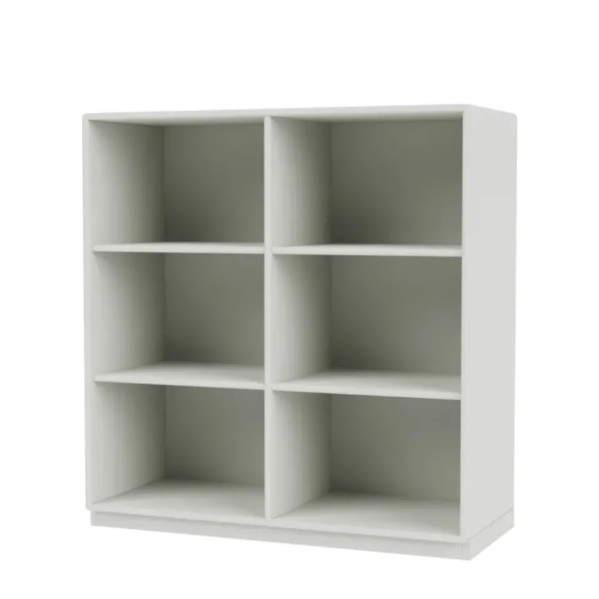 1113 reol inkl. sokkel fra Montana