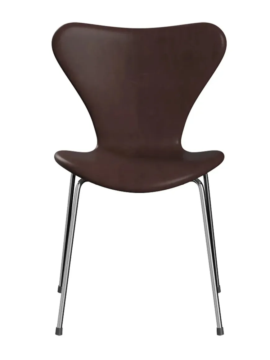 3107 Serie 7, fuldpolstret af Arne Jacobsen