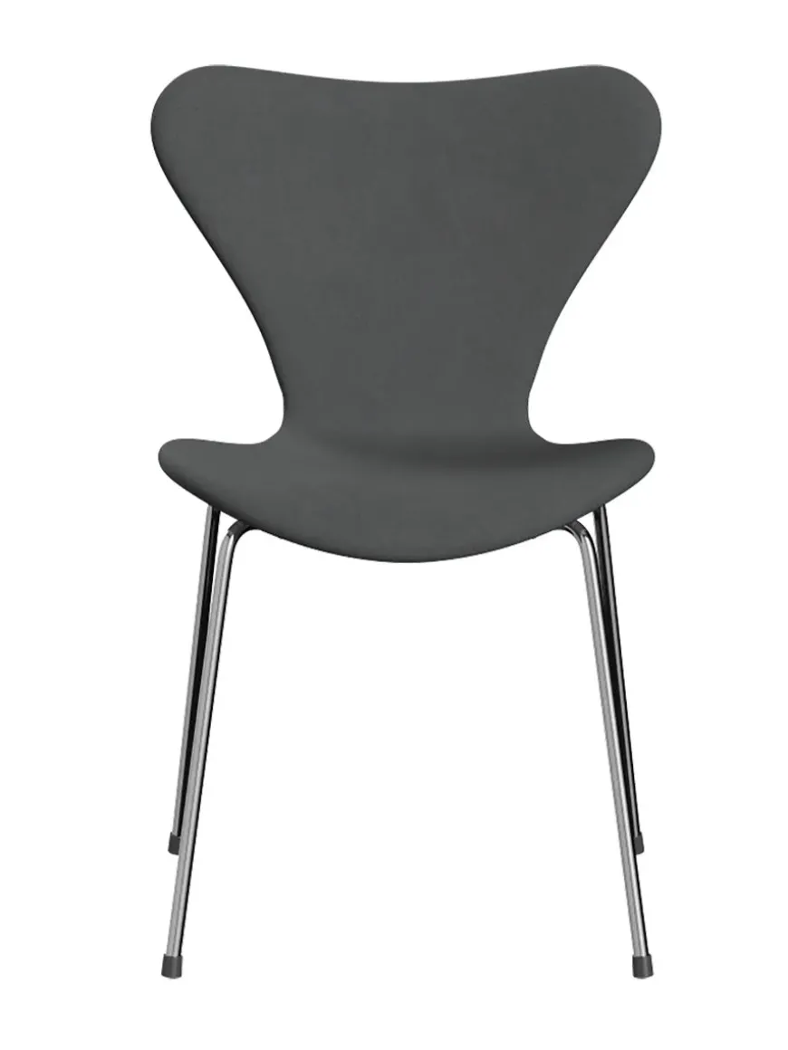 3107 Serie 7, fuldpolstret af Arne Jacobsen