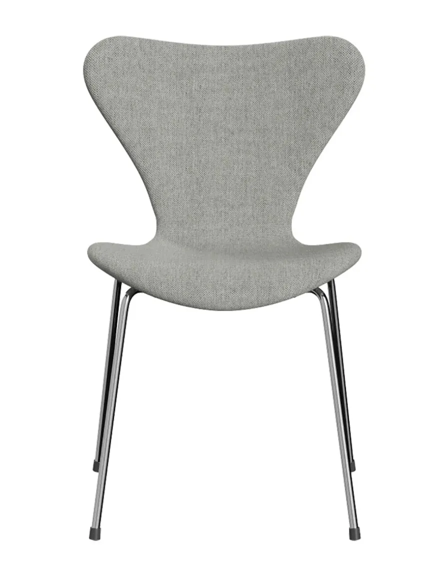 3107 Serie 7, fuldpolstret af Arne Jacobsen