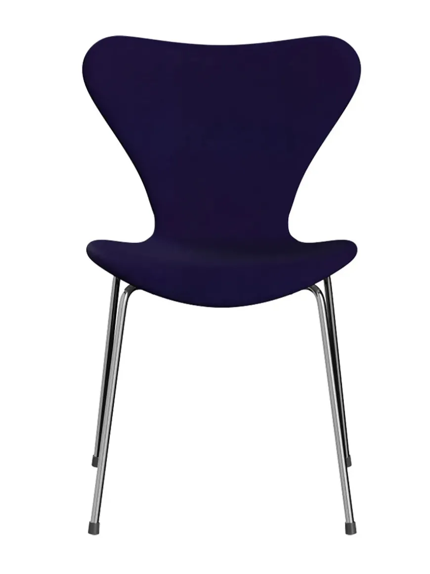 3107 Serie 7, fuldpolstret af Arne Jacobsen
