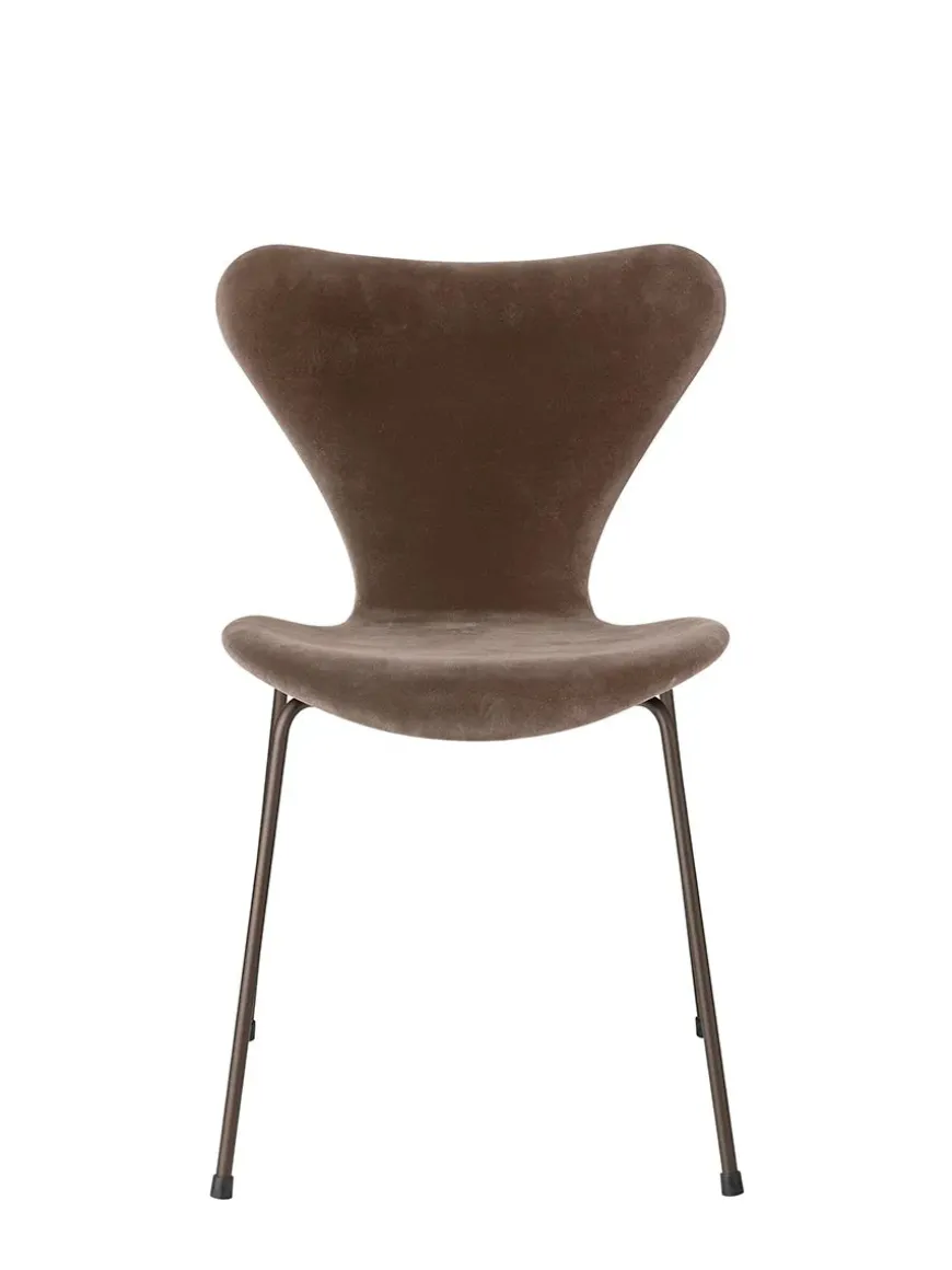 3107 Stol, fuldpolstret velour af Arne Jacobsen