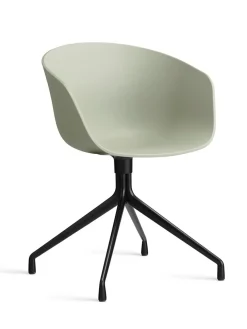 About a Chair AAC53 fra Hay