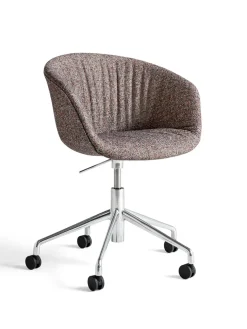 About a Chair AAC25 fra Hay