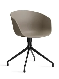 About a Chair AAC25 fra Hay