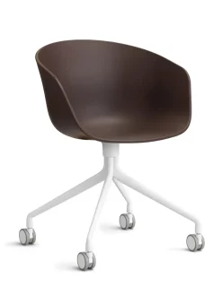 About a Chair AAC25 fra Hay