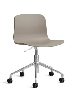 About a Chair AAC50 fra Hay