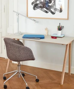 About a Chair AAC52 fra Hay