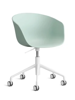 About a Chair AAC52 fra Hay