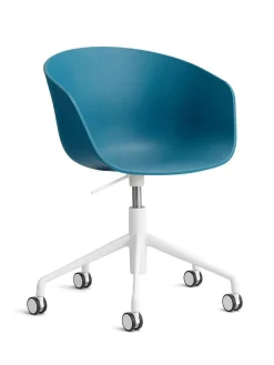 About a Chair AAC52 fra Hay