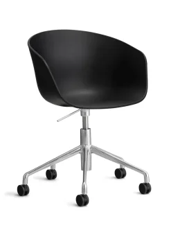 About a Chair AAC52 fra Hay