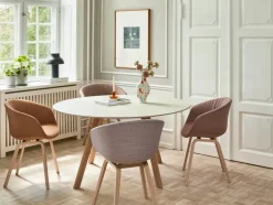 About a Chair AAC23 fra Hay