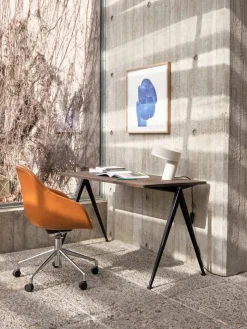 About a Chair AAC127 Soft fra Hay