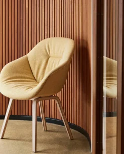 About a Chair AAC127 Soft fra Hay