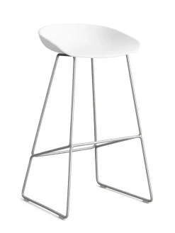 About a Stool AAS38 fra Hay