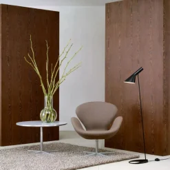 AJ Gulvlampe fra Louis Poulsen