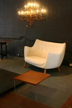 Bakkebord af Finn Juhl