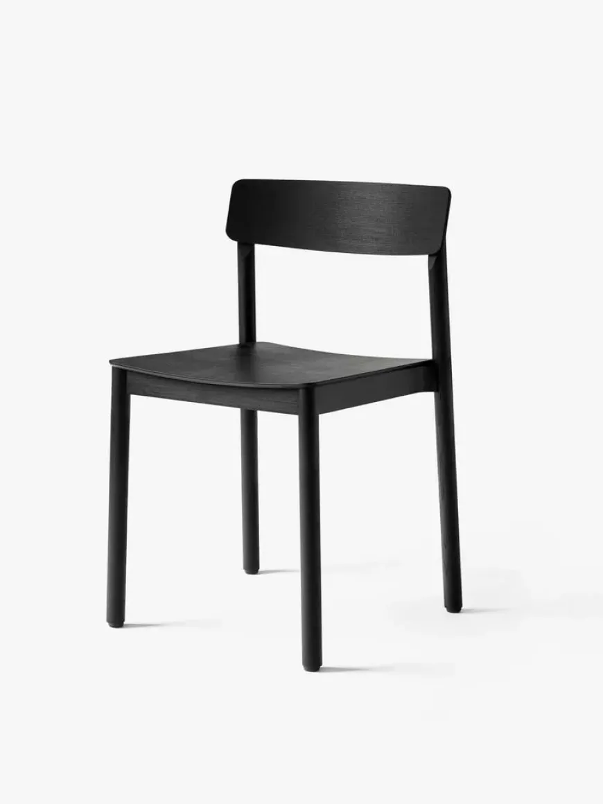 Betty TK2 Spisestol fra &Tradition