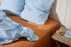 Bæk & Bølge Sengetøj, sort/sand fra Juna