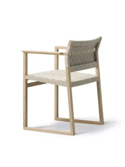 BM62 Armstol, sjeneflet af Børge Mogensen