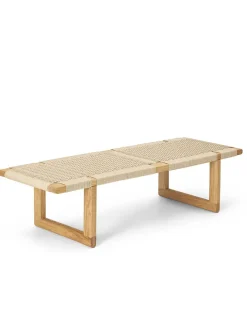 BM0489L Table Bench, papirflet af Børge Mogensen