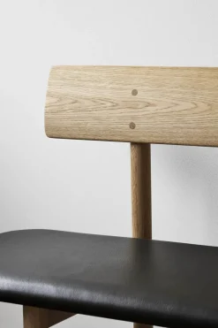 Bænk 3171 af Børge Mogensen