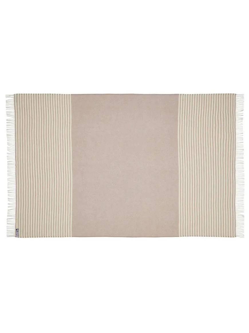 Bogø Plaid, light nordic grey fra Silkeborg Uldspinderi