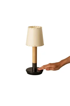 Básica M1 Bordlampe fra Santa and Cole