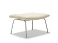 CH446 Skammel af Hans J. Wegner