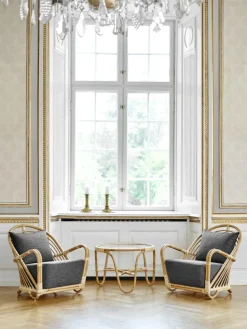 Charlottenborg Lænestol af Arne Jacobsen