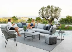 Cube Fodskammel fra Cane-line